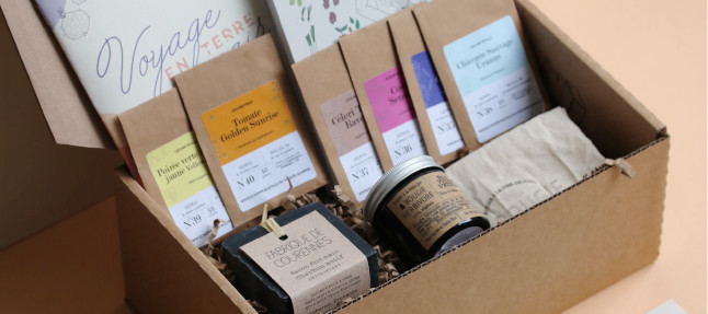 inspiration box cadeau jardinage pour les amoureux de plantes pour jardiner avec la lune sur une balcon